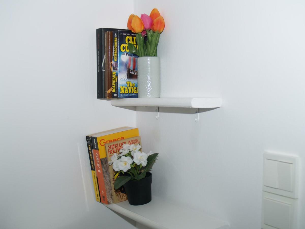 Newly Renovated Apt In Kolonaki Афины Экстерьер фото